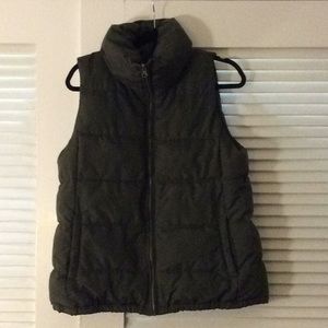 2 for $24 Old Navy Olive Puffer Vest Size L